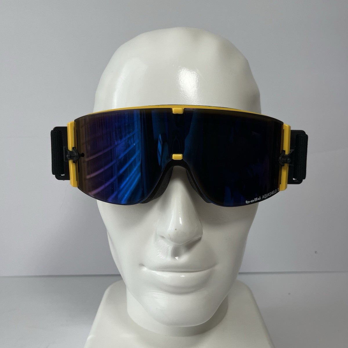 Bolle Ski Goggles w/ Yellow Lens Bolle Ski or Snowboard Adult Snow Goggles (Brand New  main image 2