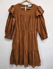 Universal Thread Tiered Eyelet Dress Sz M Ruffle Floral Embroidered Boho Prairie