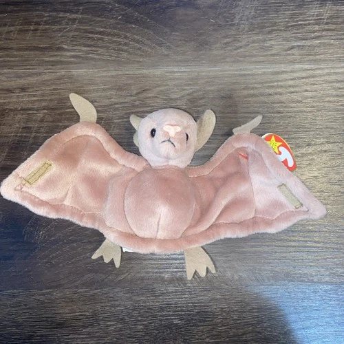 Ty Batty Brown the Bat Plush Toy Beanie Baby With Tags 1996 “Batty” Vintage