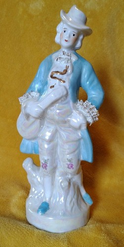 Victorian Court Minstrel Porcelain Figurine Iridescent Pearl Glaze 10" Vintage - Picture 2 of 16