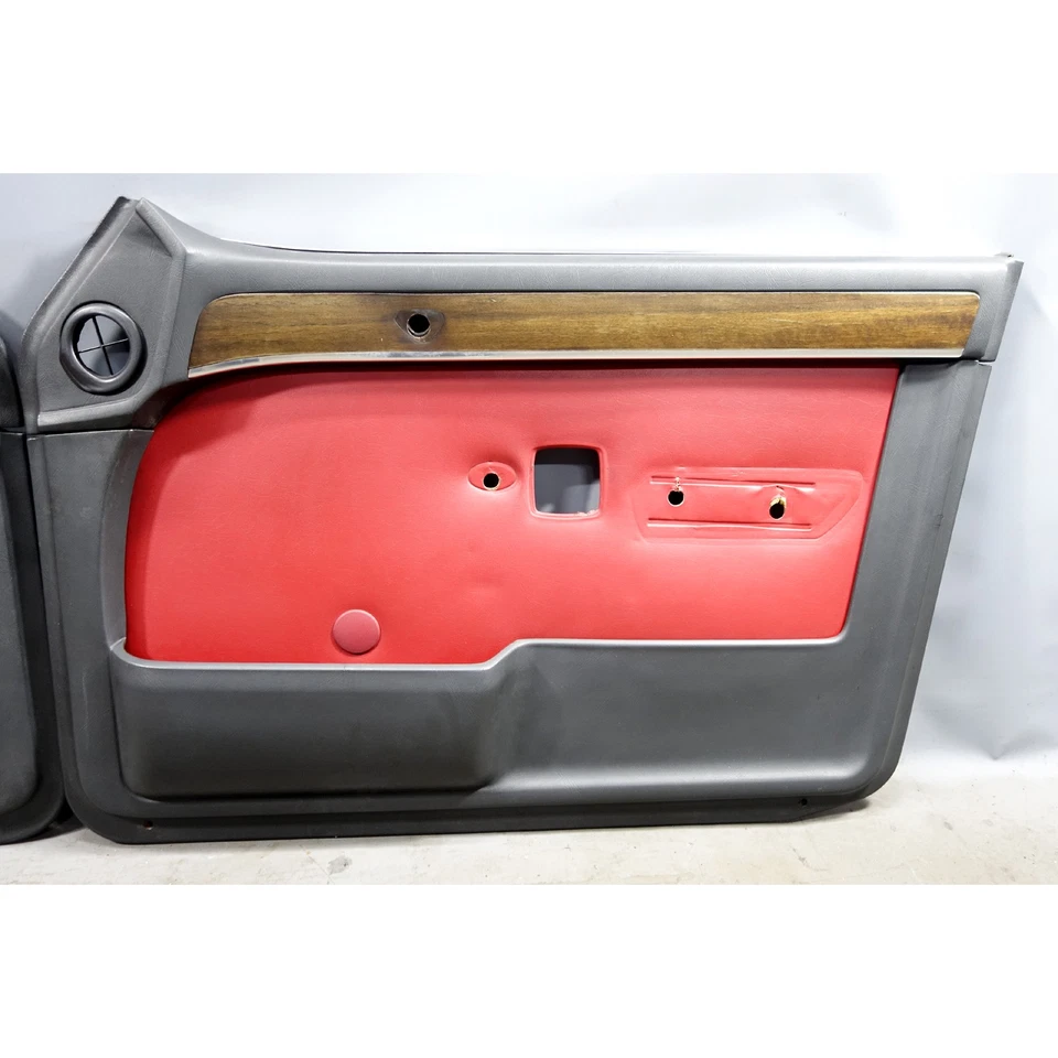 Пара красных оригинальных обивочных передних внутренних дверных панелей 1979 BMW E23 7-Series 733i - Изображение 4 из 4