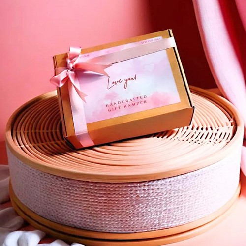 Coconut Shell Handmade Love Gift Hamper - 1 Rose Candle, 2 Wine Glasses Natural - Picture 5 of 6