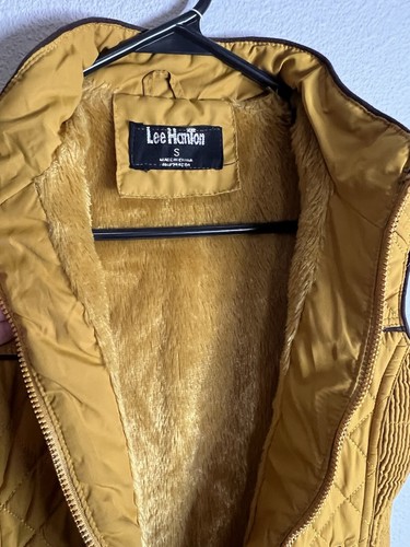 Lee Hanton Quilted Puffer Vest Womens Sz S Mustard Stretch Vest Outdoor - Picture 3 of 5