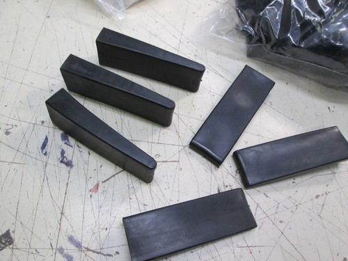 SLASHER QUADRAX / LOADING RAMP RUBBER END TAB GRIP COVERS - LOT OF SIX ...