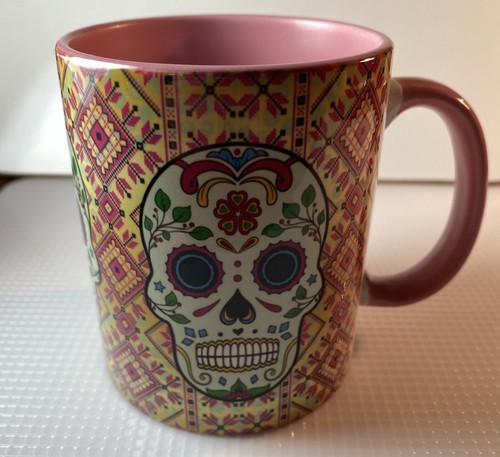 Day of the Dead Coffee Mug Sugar Skulls White Mug Pink Inside and Handle - Bild 3 von 6
