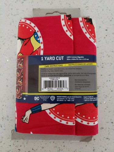 Wonder Woman Circles Logo DC Comics Red Cotton Fabric 1 Yard 36"x 44" Sew Quilt - Picture 2 of 2