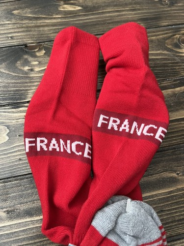 NEW France Team Soccer Socks Youth Kid's One Size For Ages 6-10 Yrs Red - Picture 3 of 5