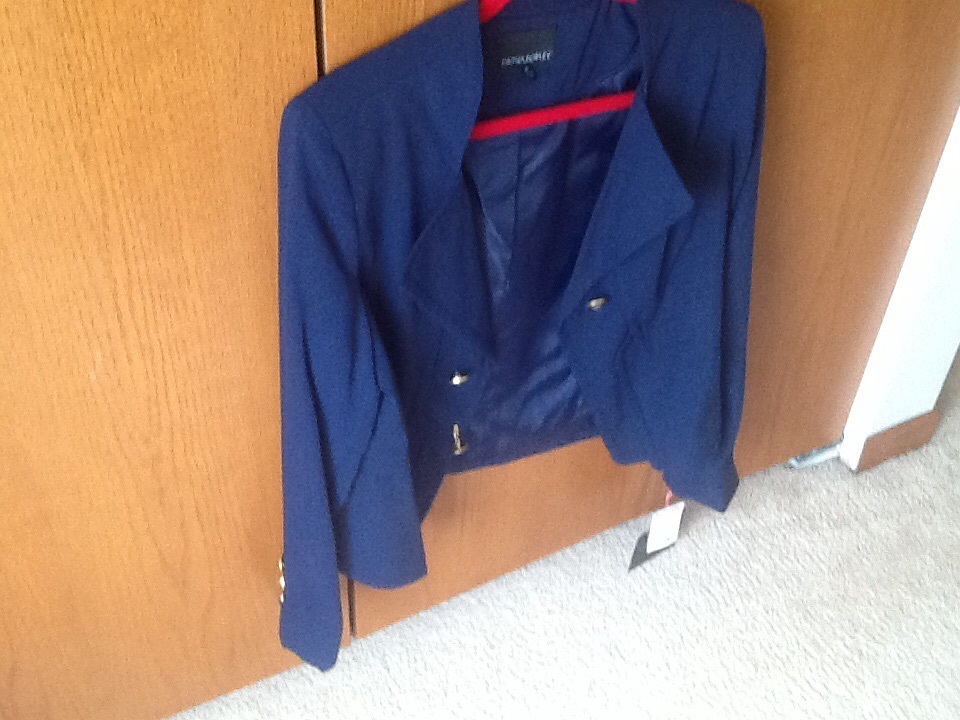 Picture 1 of 10