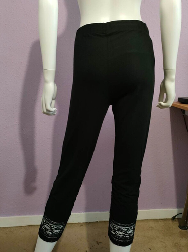 Bonprix Lace Hem Capri Leggings - Size 14 - BNWOT - RRP £20 - Picture 3 of 8