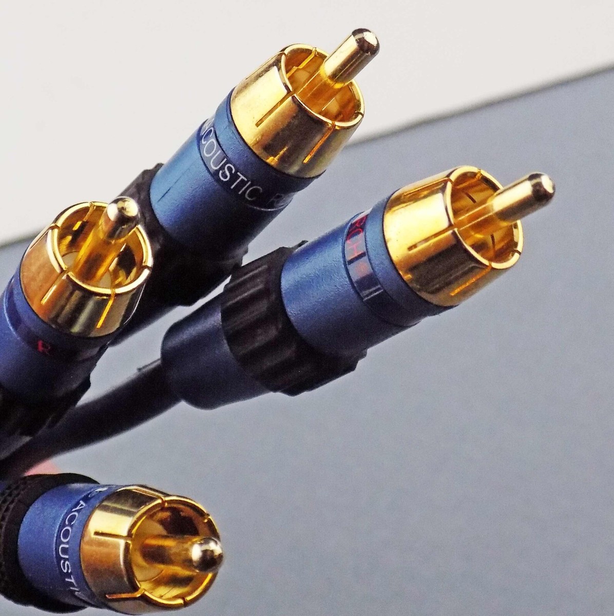 Acoustic Research Audio RCA Cable Choose Size Directional AR