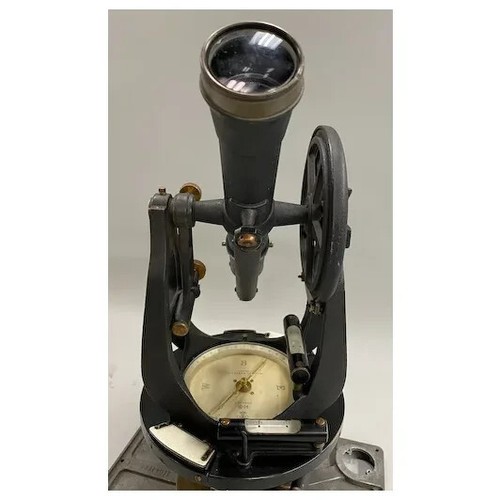 Mira y brújula de tránsito para topógrafo Keuffel & Esser P5085C con estuche de madera - Imagen 5 de 16