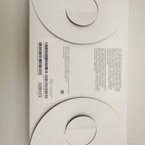 Apple Watch Ultra 2 49MM argent titane et céramique GPS + LTE débloqué - Photo 12 sur 15