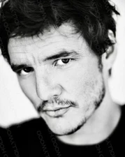 Pedro Pascal 8x10 Photo WM