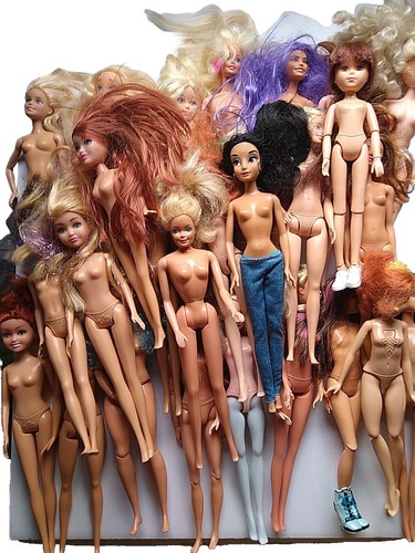 Lot of 26 Vintage 70s 80s Nude Barbie Dolls Superstar Kit 