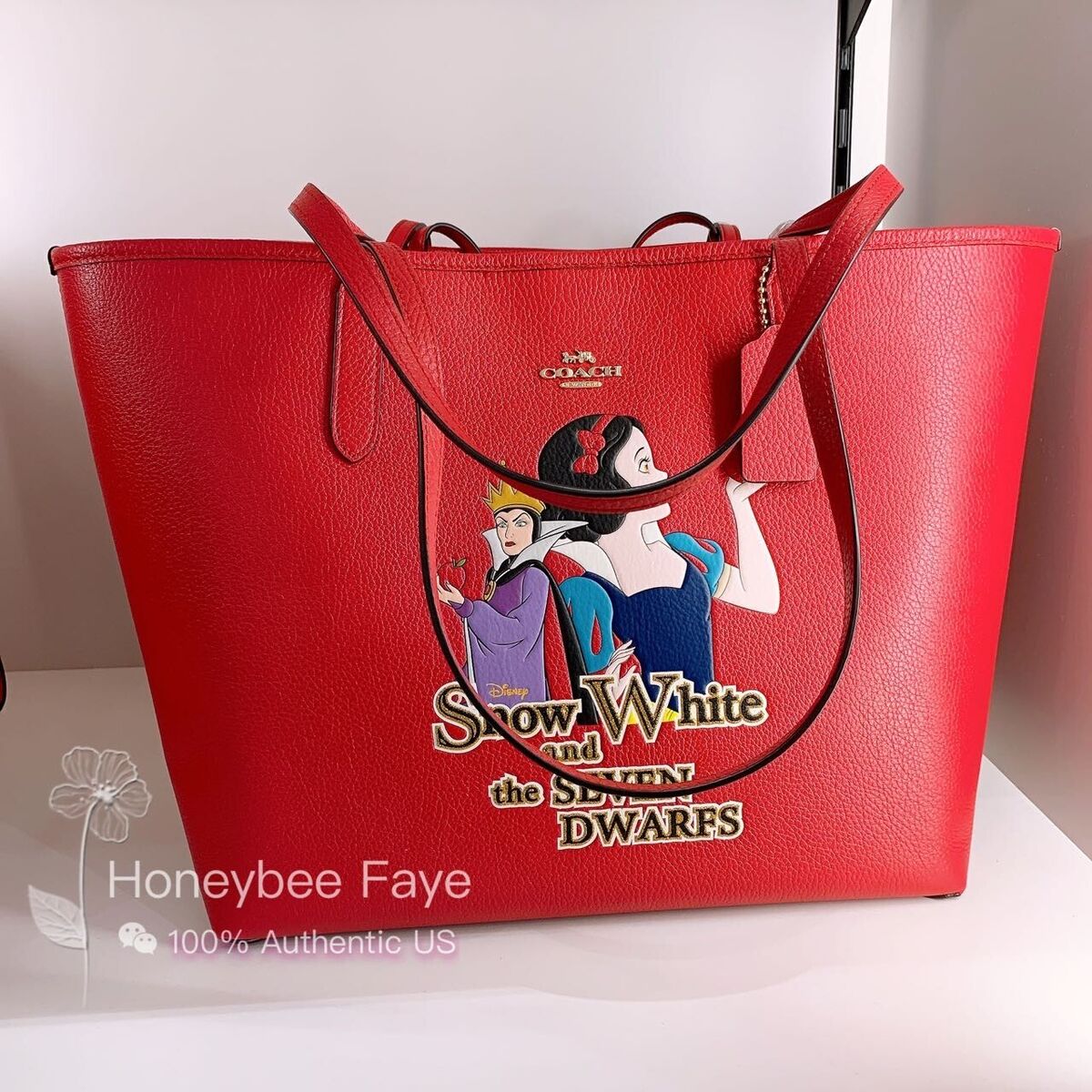 Coach snow white tote sale