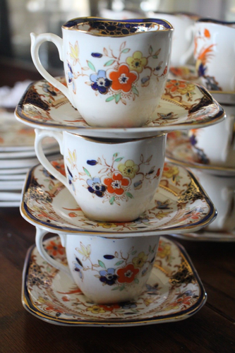 Vintage 35 Piece Set Woods Burslem Denbigh English Bird Flowers Gold Trim - Picture 4 of 17