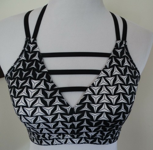 Victoria Secret VSX Sport-BH, Größe Medium SIE WÄHLEN: schwarz/weiß oder schwarz/pink - Bild 3 von 25
