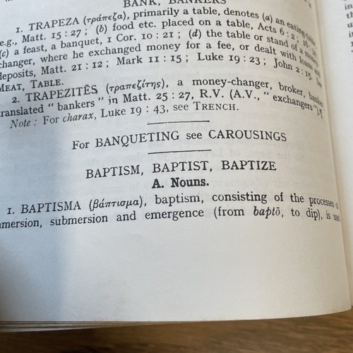 New Testament Dictionary Words Vintage 1966 Vine - Imagen 10 de 13