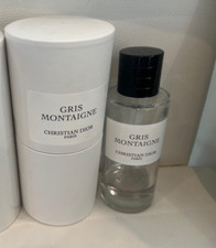 Gris Montaigne Dior 香水- 一款2013年女用香水