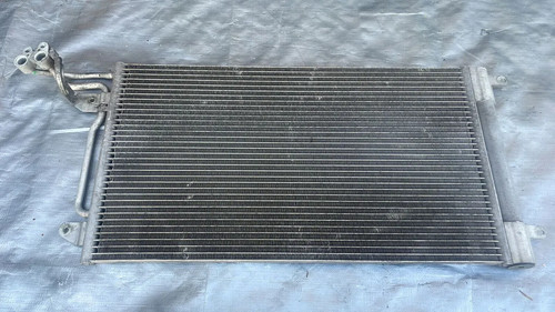 Original VW SEAT IBIZA AUDI Kondensator Heizkörper Klimaanlage A/C  6R0820411D