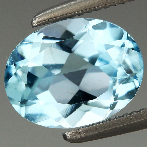 Natural Gemstone 1.59ct T.W 8x6mm Oval Sky Blue Topaz, Brazil