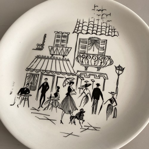 Alfred Meakin Two Parisienne Plates 9inch Diameter.Vintage - Picture 2 of 8