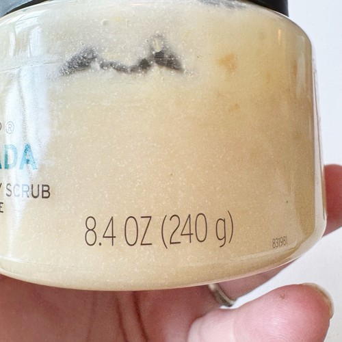 The Body Shop Happy Hour Pinita Colada Shower Gel Scrub Body Butter Pouf NIB - Picture 13 of 17