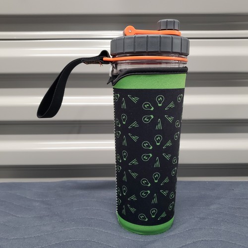 Assassin’s Water Bottle Dual-Chamber Bottle P3M1 Sleeve 30oz  900ml New Open Box - Picture 3 of 15