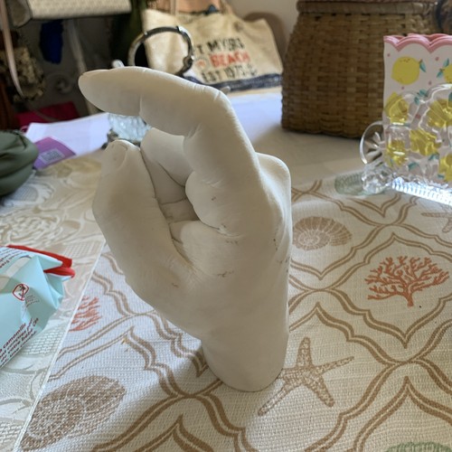 Reality Harry Allen Hand Haken Areaware Skulptur Wandbehang - Bild 2 von 5