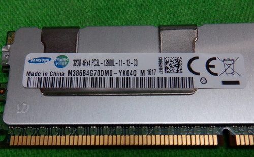 Samsung Oracle 32GB 4Rx4 PC3L-12800L M386B4G70DM0-YK04Q ECC REG Server Memory - Picture 3 of 4