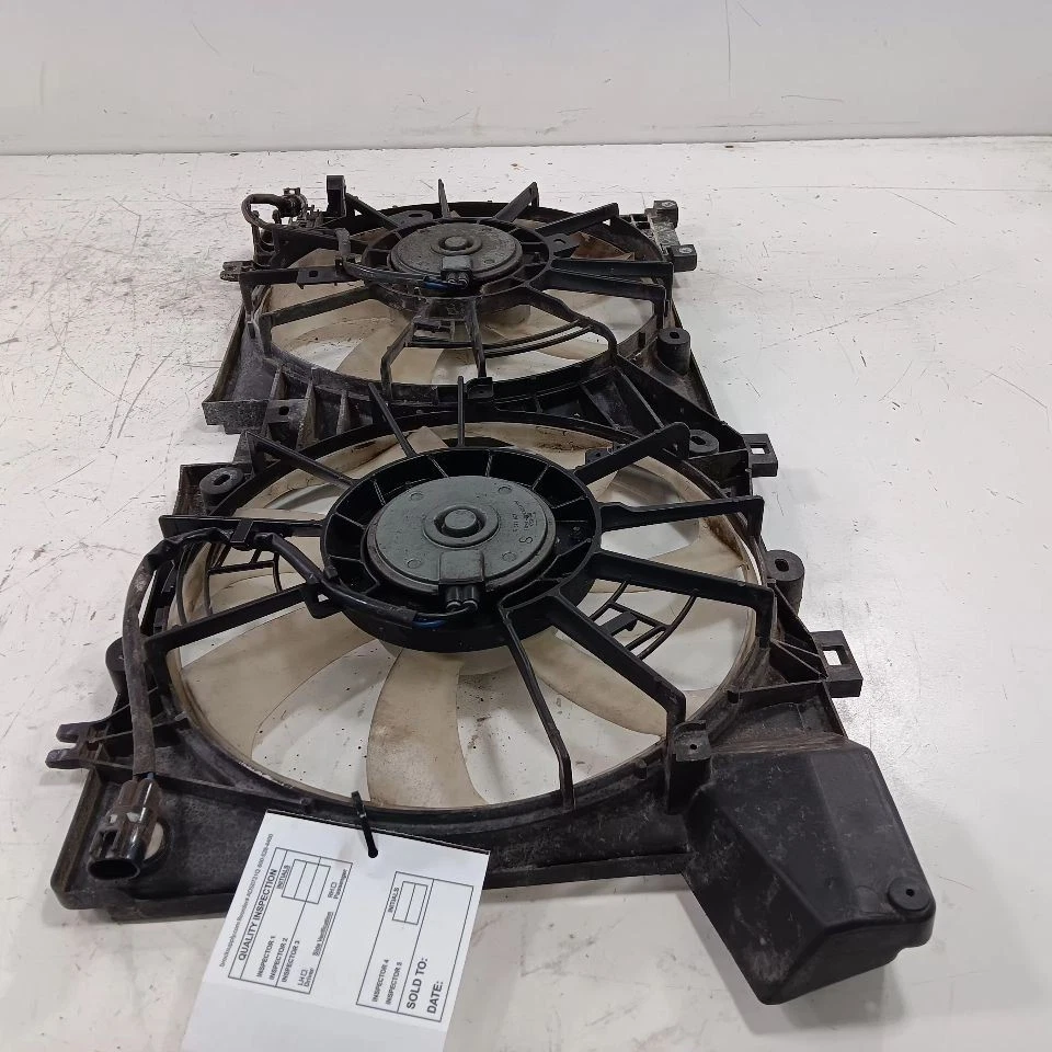Motor de ventilador de refrigeração de radiador compatível com 15-19 Subaru Legacy - Imagem 2 de 4