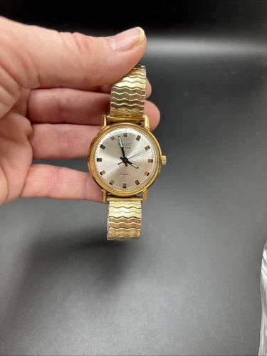 Vintage 1970 Poljot De Luxe 23 Jewels Men’s Watch Glow Hands + Numbers Engraved