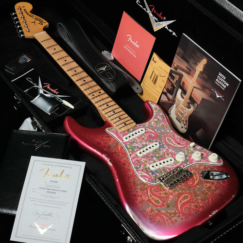Fender CS  LTD 1968 Paisley Stratocaster Relic Aged Pink Paisley Outlet CZ576256 - Picture 1 of 14