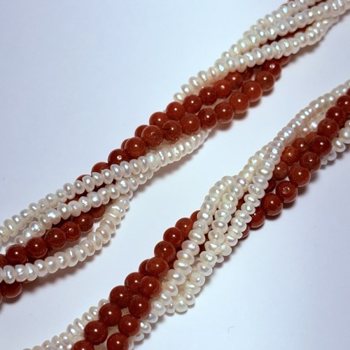 Collar de cinco hebras de oro amarillo de 14 quilates con cuentas de coral rojo semilla de perlas de 18" 43 g - Imagen 2 de 7