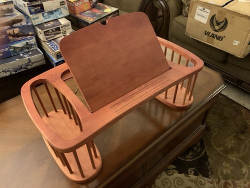 Holz Frühstückstablett, Buch/Tablet/Laptop Ständer mit 2 Magazin Aufbewahrungsfächern - Bild 2 von 4