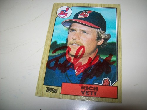 1987 TOPPS RICH YETT AUTOGRAPH SIGNED AUTO #134 CLEVELAND INDIANS
