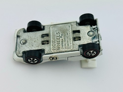 Hot Wheels Redline CHAPARRAL 2G White Enamel HK Black Interior Very Nice !!! - Picture 6 of 6