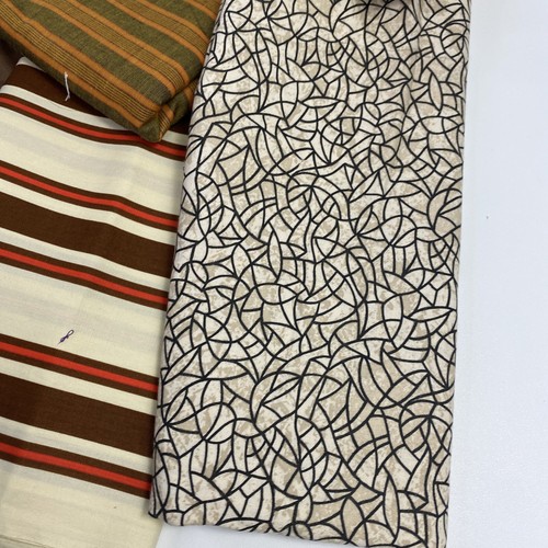 Crafter’s And Quilter’s Lot 5 Lbs Vintage Fabrics Brown Remnants & Fat Quarters - Picture 2 of 12
