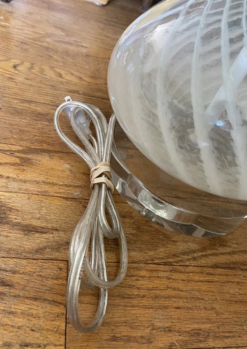 Vintage Authenic Murano MCM White Swirl Blown Glass Lamp Made In Italy - Picture 4 of 4