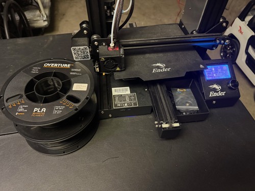 Creality Ender 3 PRO With Filament Included - GOOD CONDITION! - Photo 7/11