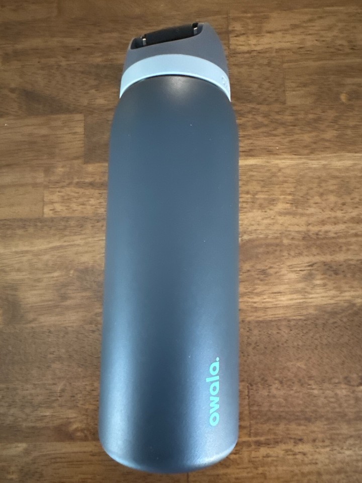 Owala FreeSip Insulated Stainless Steel Water Bottle with Straw 40oz