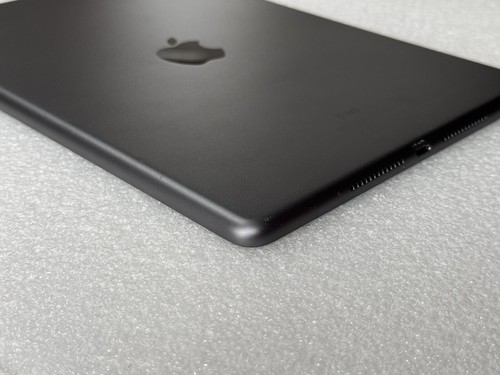 Apple iPad 8. Gen. 32GB, Wi-Fi, 10,2 Zoll - S Grau - V Guter Zustand - Ref: 432 - Bild 10 von 10