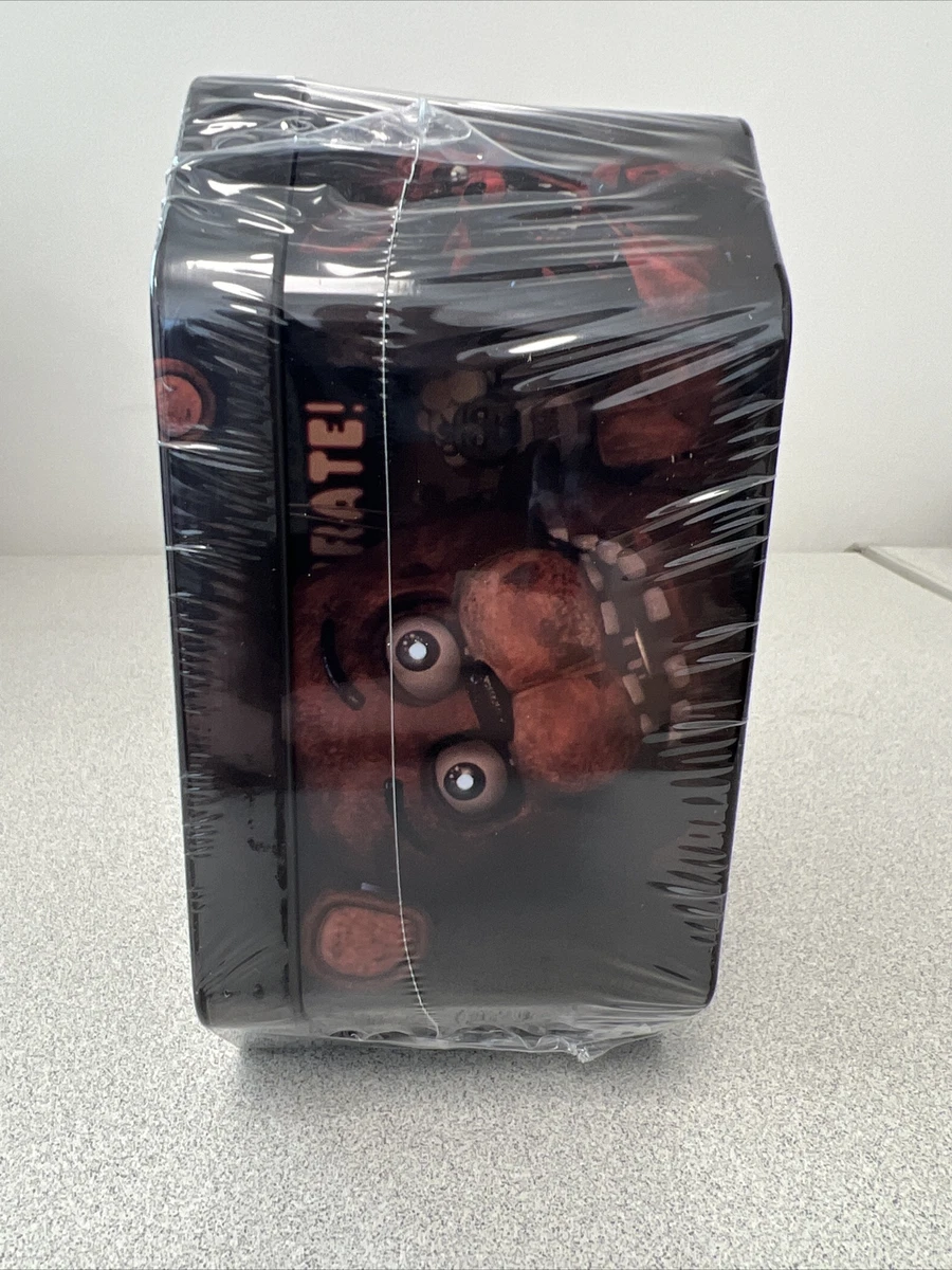 Five Nights at Freddy's Collectable Dog Tag Trading Card and Key Chain Tin  Set