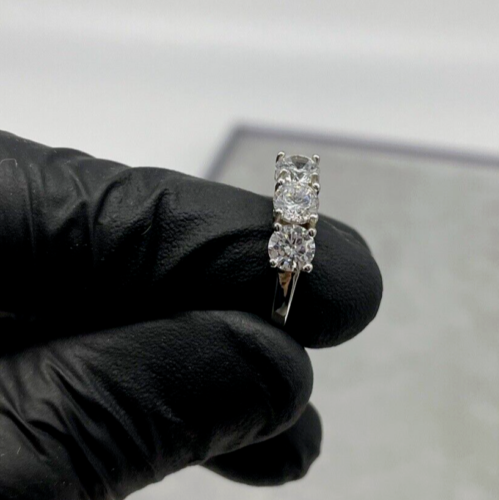 Anello femminile trilogy argento 925 pietre brillanti firmato By Simon elegante. - Foto 8 di 14