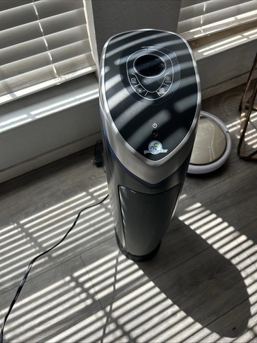 GermGuardian AC5250PT Air Purifier 28" Tower with True HEPA Filter and UV-C - Picture 6 of 8
