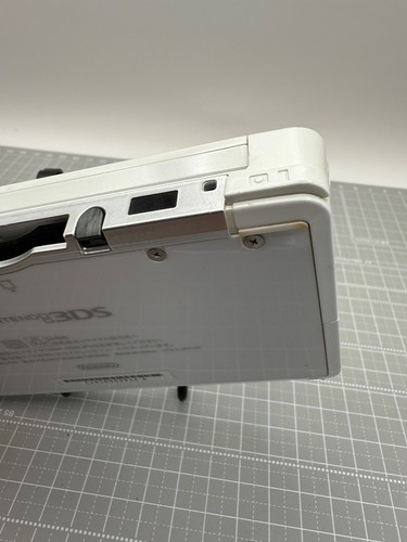 Nintendo 3DS Console ICE White Handheld CTR-001 NTSC-J free shipping from japan - Picture 11 of 13