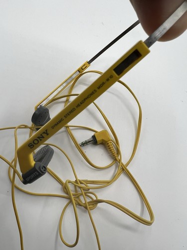 Auriculares internos estéreo dinámicos Sony Sports MDR-W10 banda ajustable PROBADOS - Imagen 5 de 5