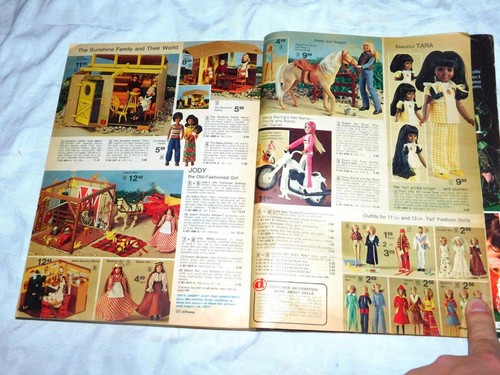 1976 JCPenney Christmas Catalog Bicentennial GI Joe Barbie Emergency! Batman - Picture 4 of 16
