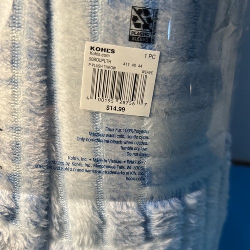 The Big One Oversized Plush Throw Blue Vintage Weave 6'x5' or 60"x72" - Picture 5 of 6