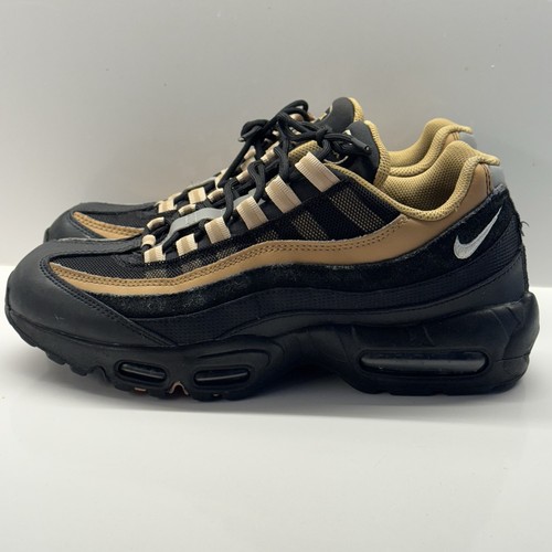 Talla 9 - Nike Air Max 95 Negro Elemental Dorado - Imagen 6 de 8